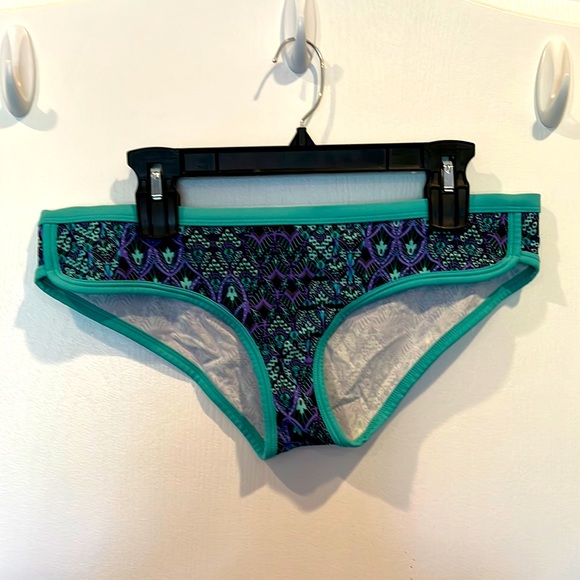 Patagonia Other - Patagonia women’s swim bottom size XL